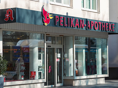 Pelikan-Apotheke am Marktplatz
